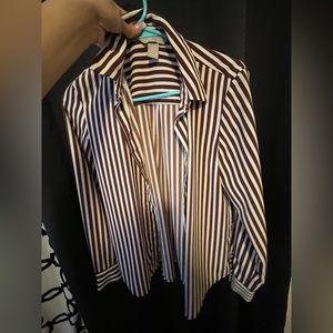 Casual button up, soft texture